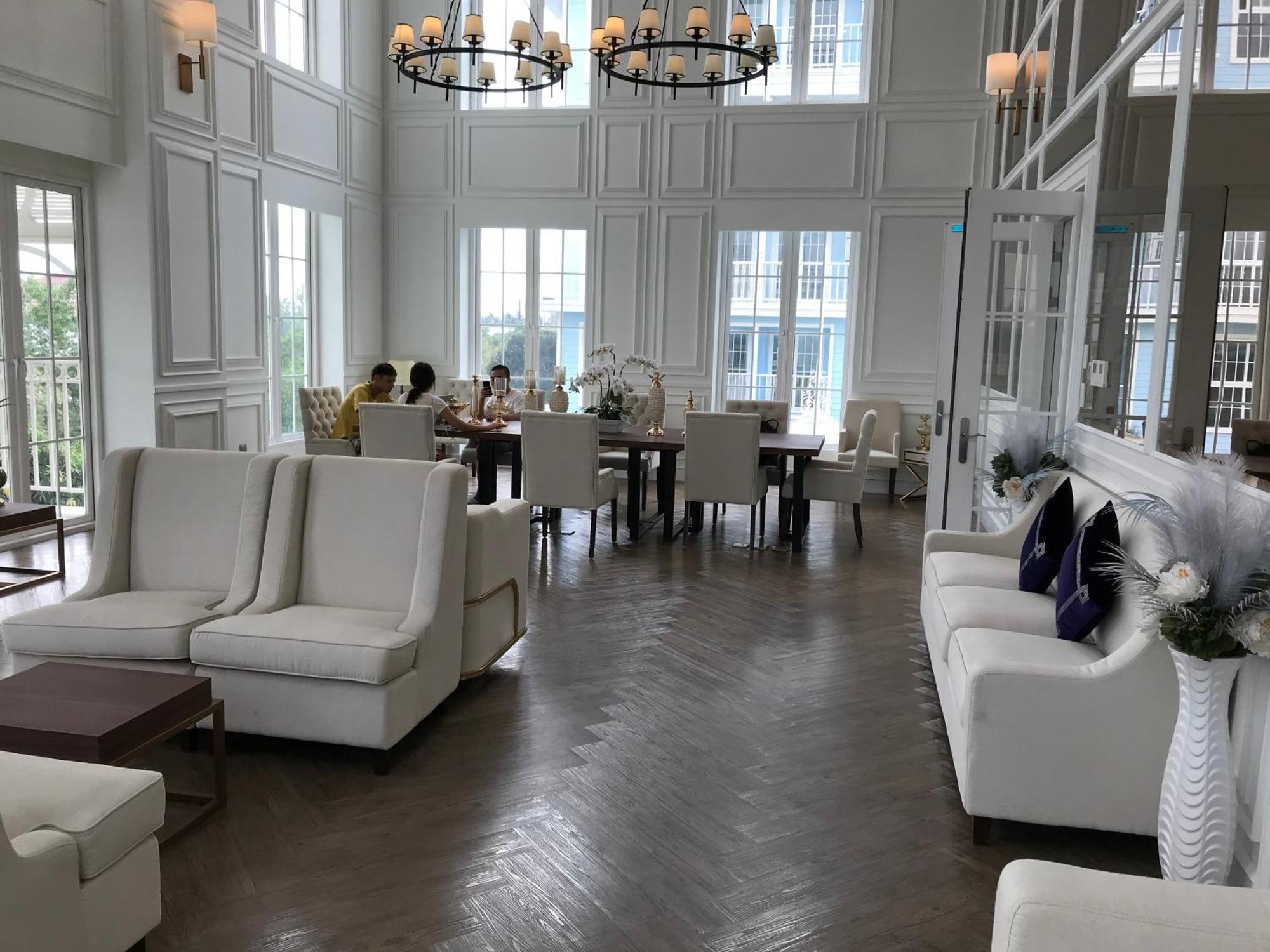 Grand Florida芭提雅带免费游泳池温泉和健身房和办公区水上花园公寓e208 ナ・ジョムティエン エクステリア 写真